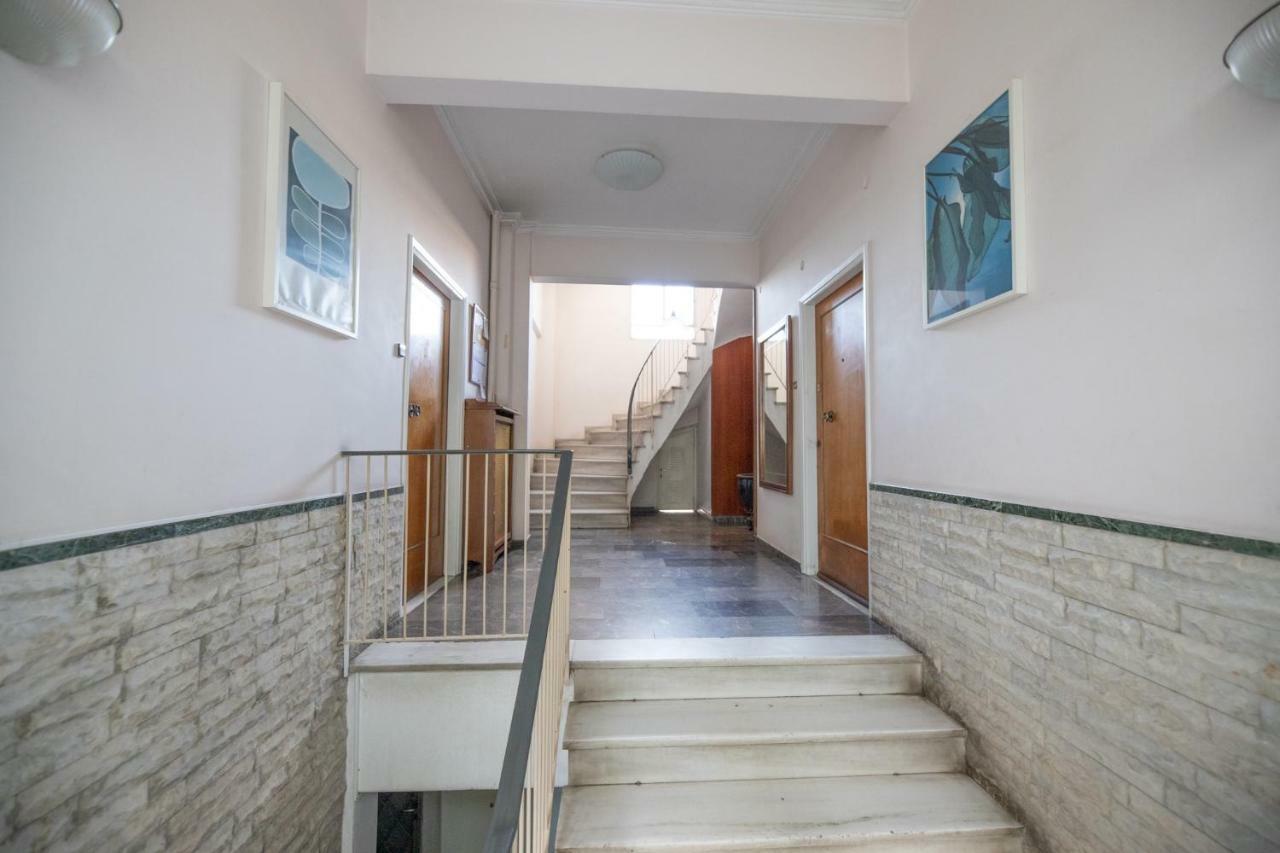 Top Sightseeing 3Rd Floor Studio On A Paved Road! Athen Eksteriør bilde
